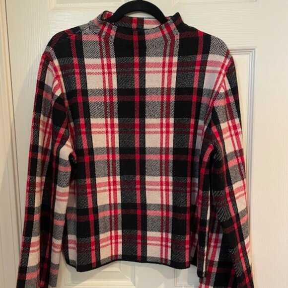 NWOT Ann Taylor red/black plaid cropped sweater; size XL; unworn - Picture 1 of 2